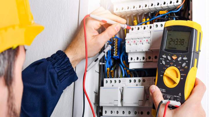 Vérification courant électrique Sèvremoine